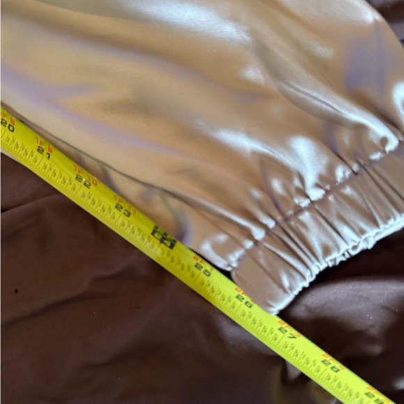 Satin cargo gold Jogger Pants - Picture 8 of 8